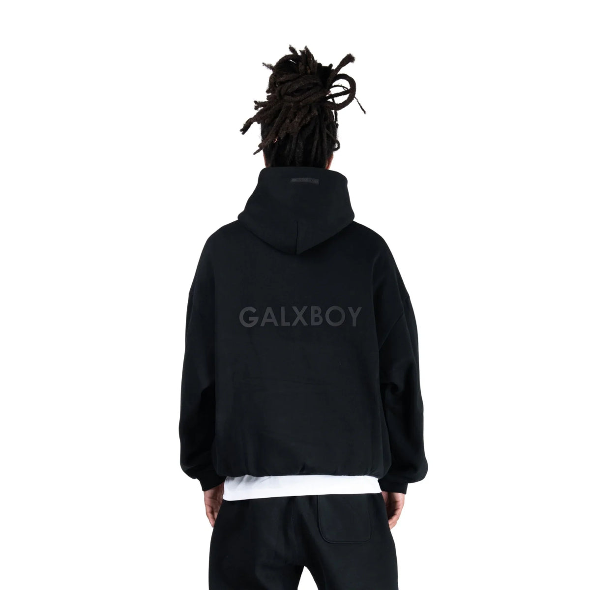ESSENTIAL HOODIE