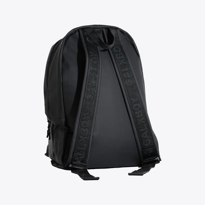 ESSENTIAL BACKPACK